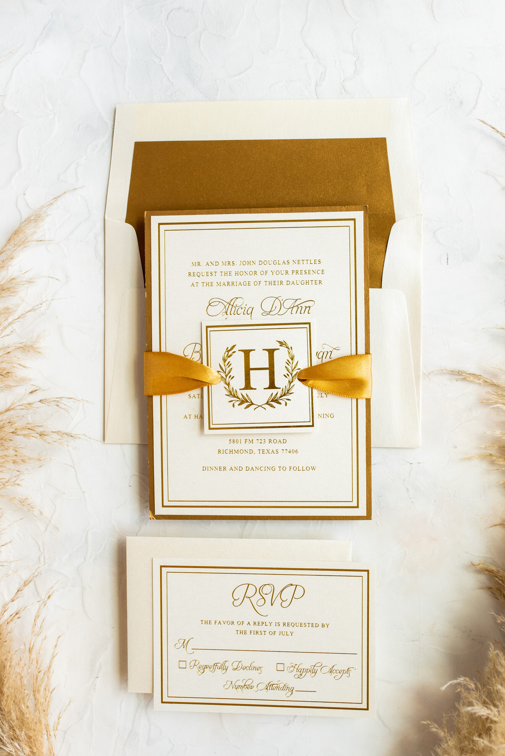 elegant wedding invitations 77056